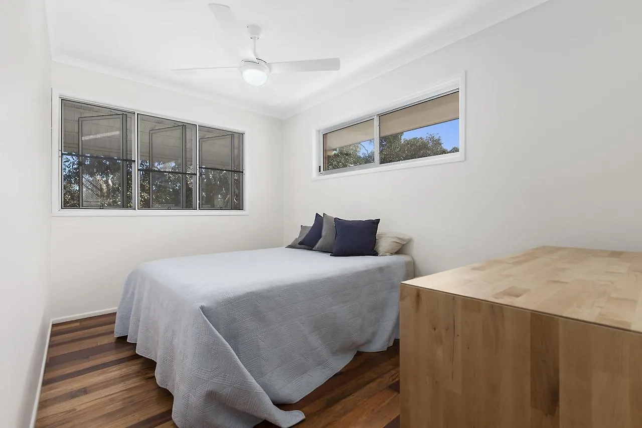 Westaway House Lake Front Villa Currimundi 0*,  Australia