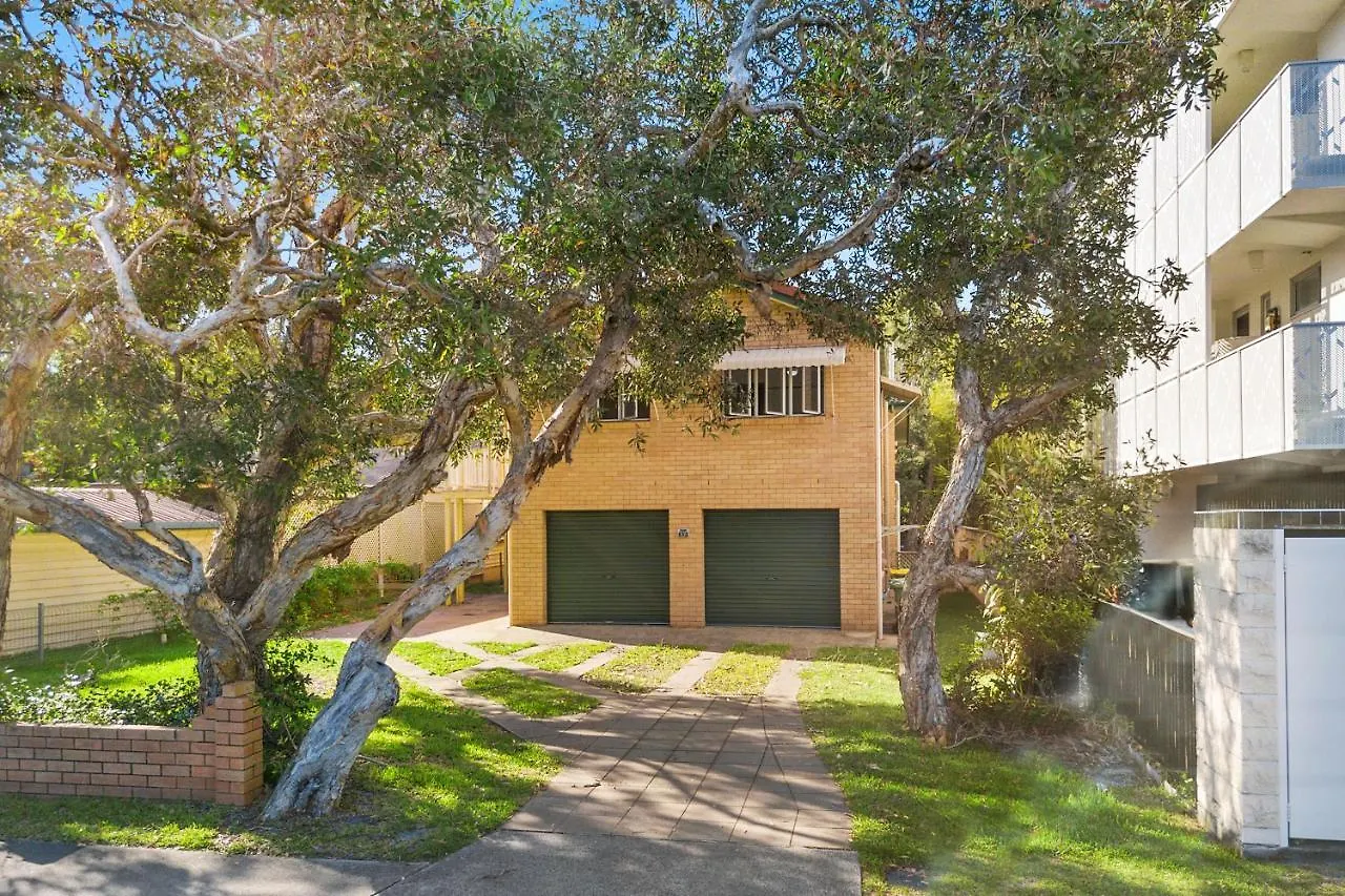 Holiday home Westaway House Lake Front Villa Currimundi